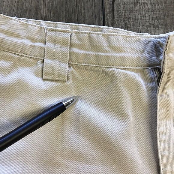 Calvin Klein Jeans Womens Shorts Khaki Beige Chino Flat Front Slash Pocket Sz 14 - Picture 10 of 12